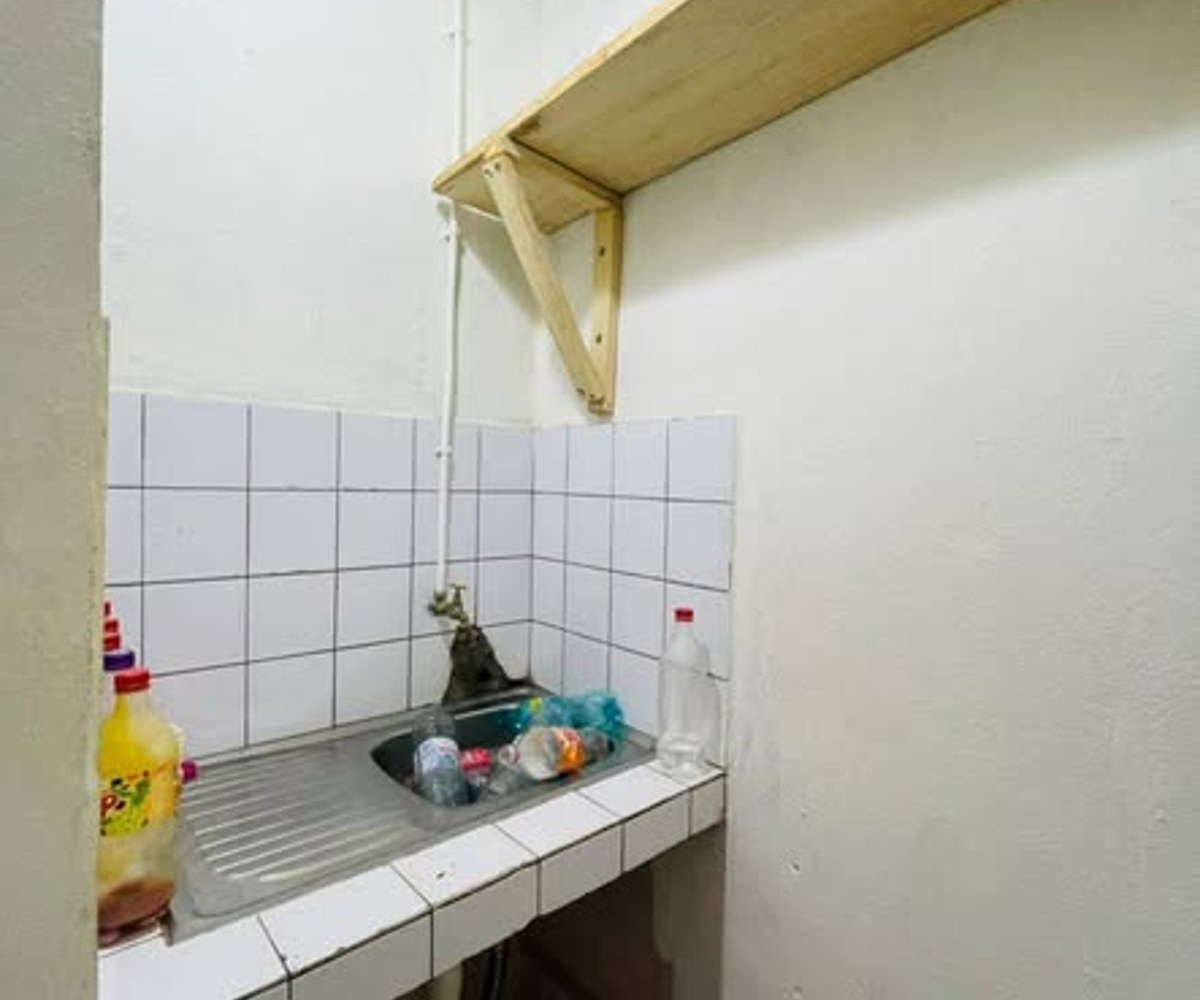 Chambre moderne 3 pièces - Ange Raphaël, Douala