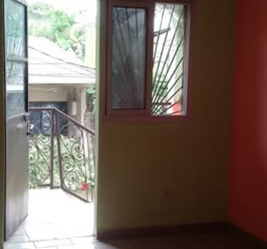 Studio à louer à Ndogpassi I, Douala
