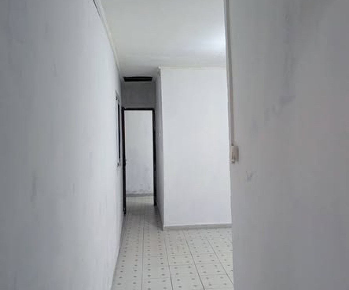 Studio Moderne à l'étage – Deido