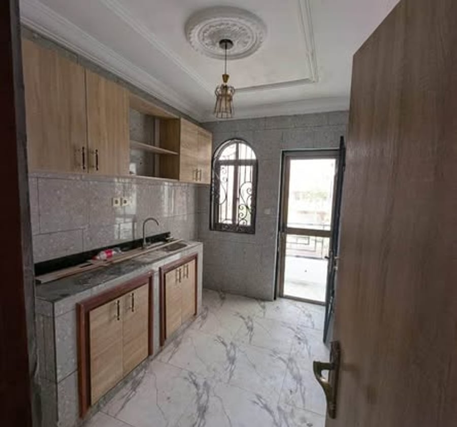 Appartement moderne à louer - Odza