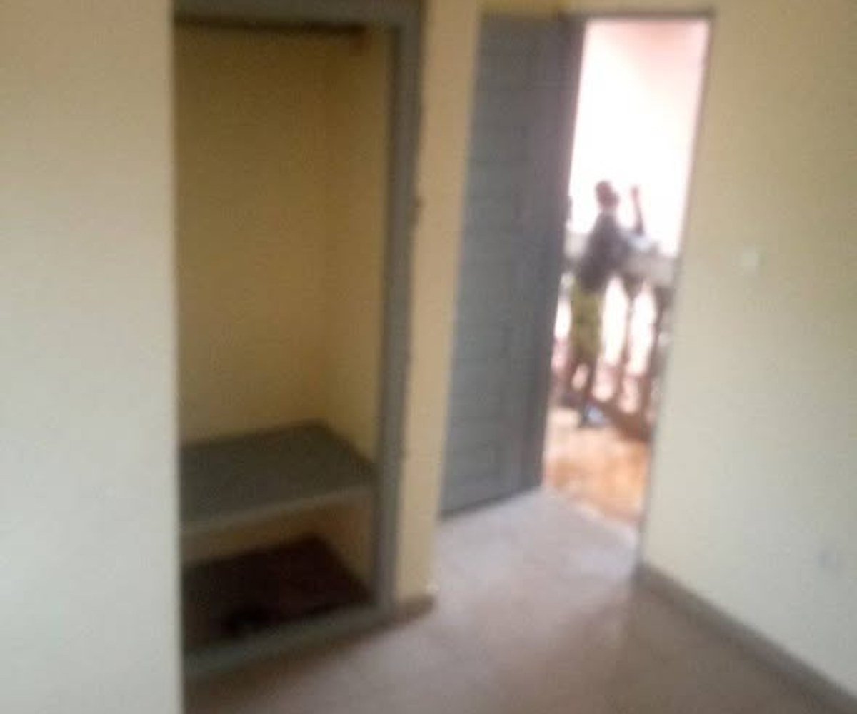 Chambre moderne 2 pièces à Jouvence