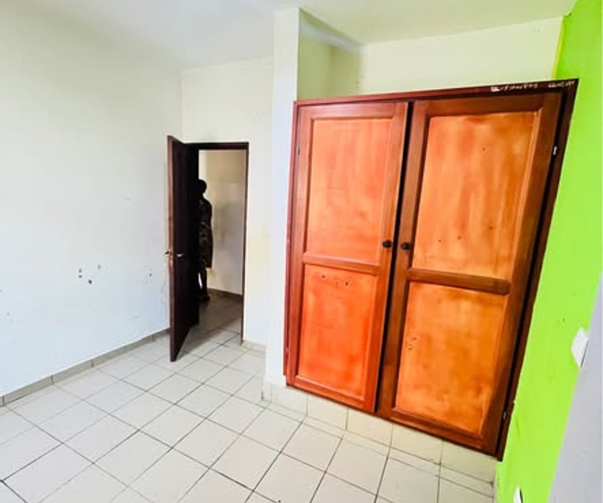 Appartement moderne 2 chambres à TKC