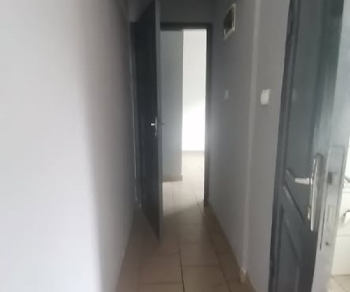 Studio moderne à Logbessou
