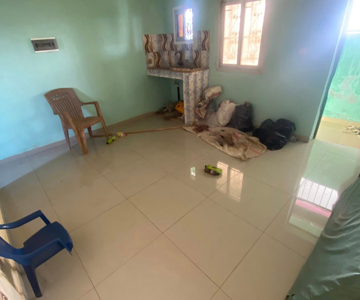 Studio moderne à louer à PK 14, Douala