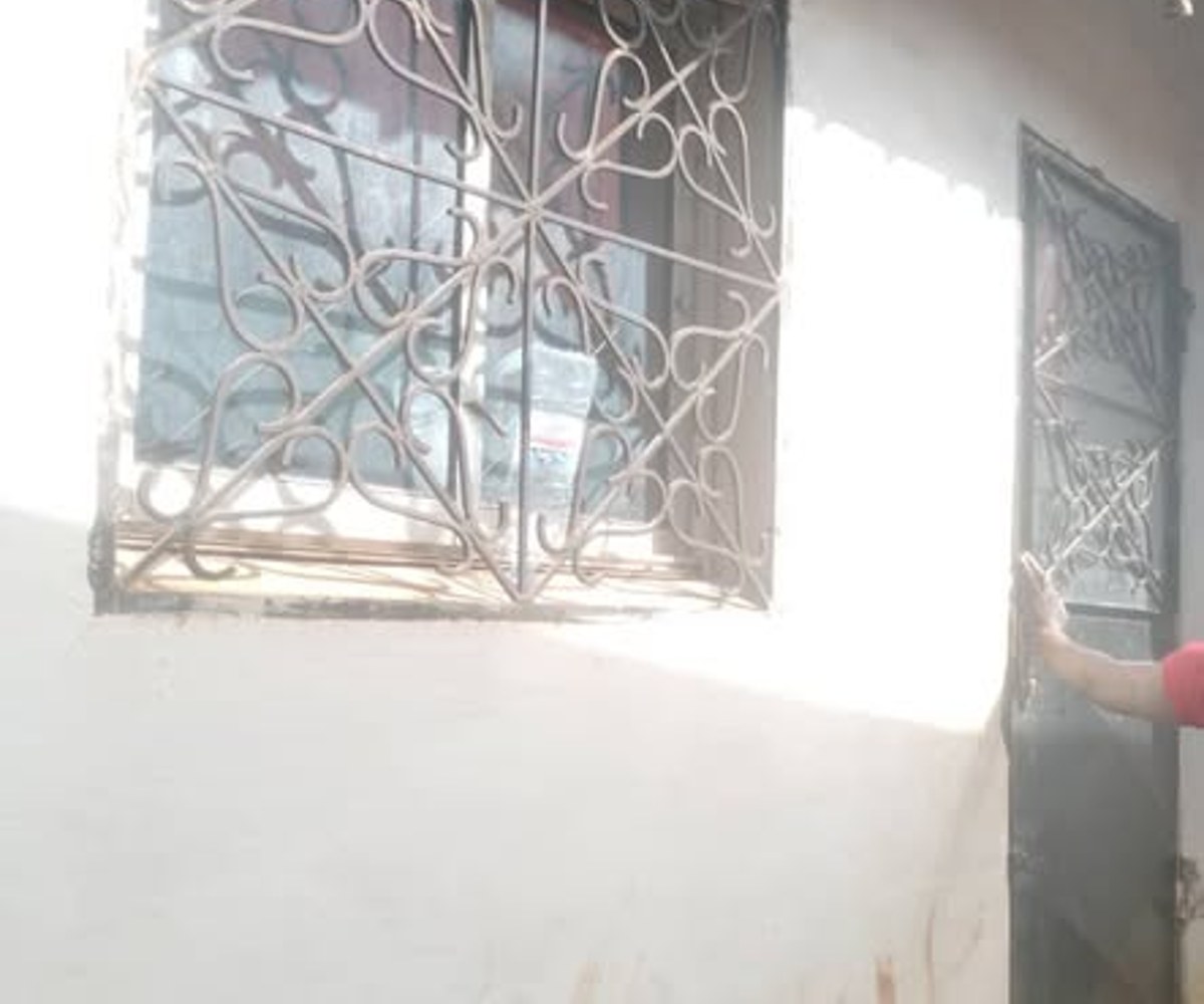 Maison 2 chambres à louer - Nkoabang