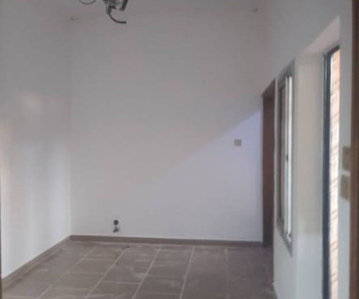 Studio moderne à Essomba, Yaoundé - 60 000 FCFA/mois