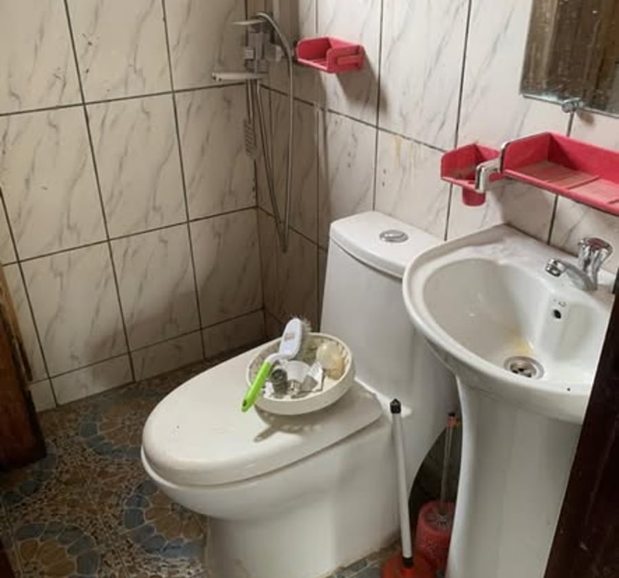 Chambre moderne staffée à louer - Ngodi Bakoko, Douala