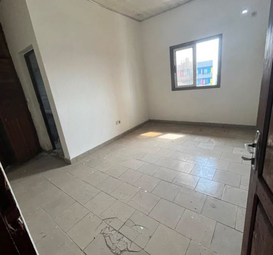 Très vaste appartement moderne à louer – Ndogbong