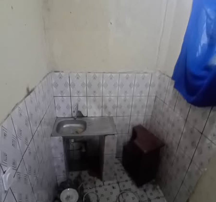Chambre Moderne à louer à Mimboman