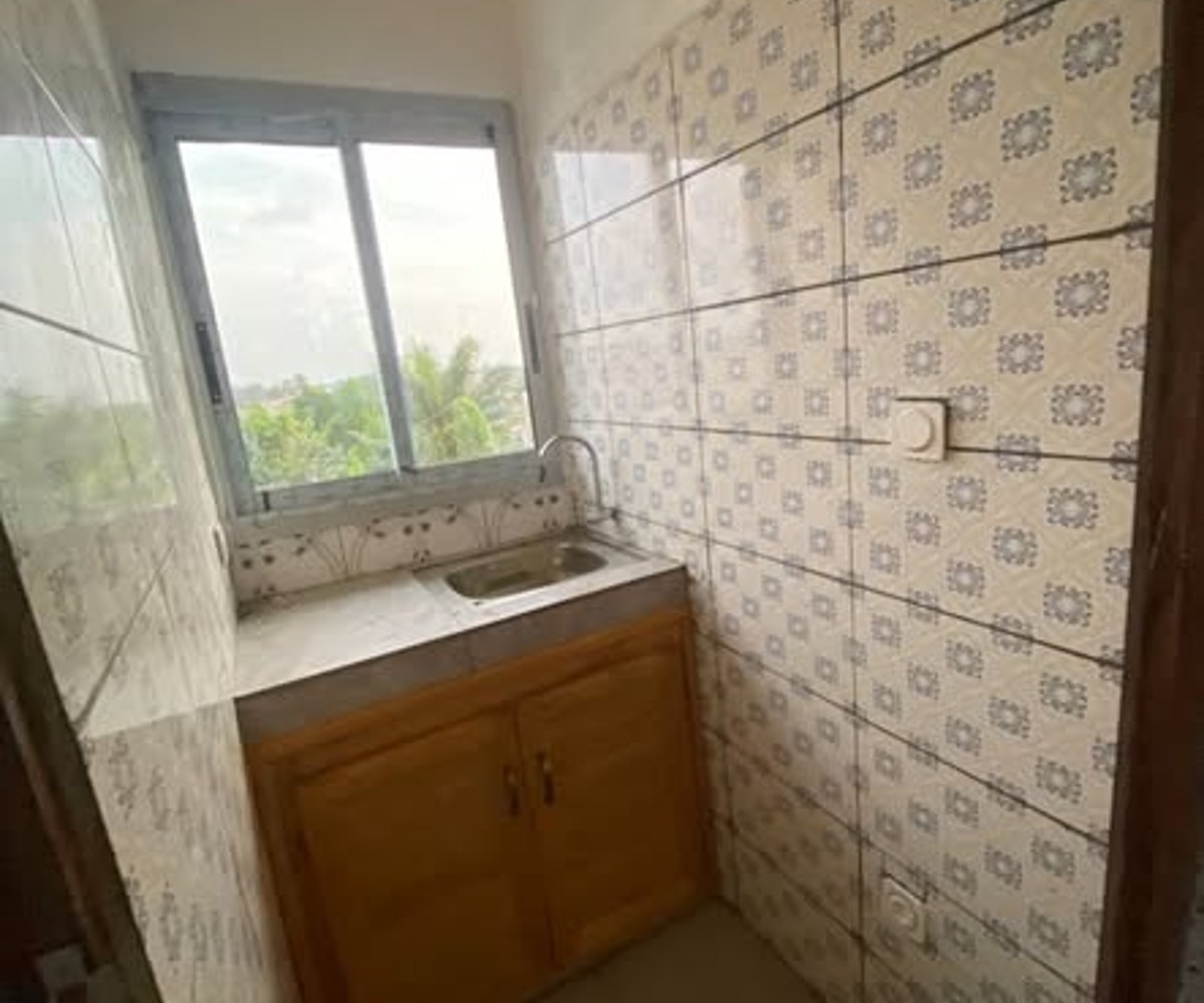 Chambre moderne à Nouvelle Road - 40 000 FCFA/mois