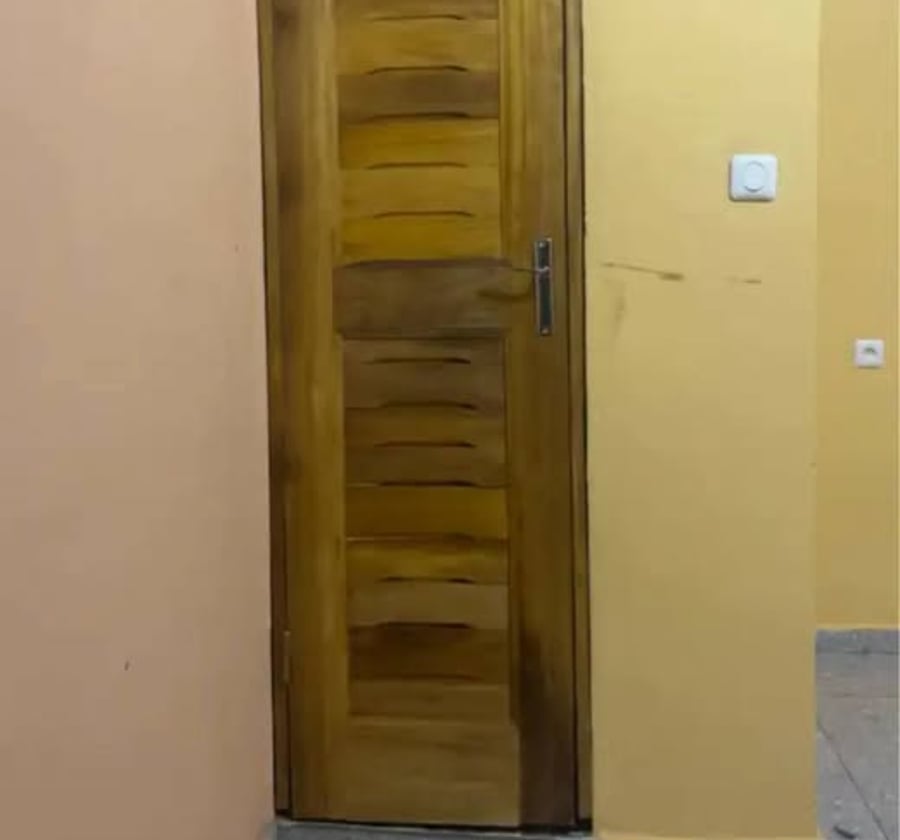 Chambre moderne à louer à Simbock Mbalgon