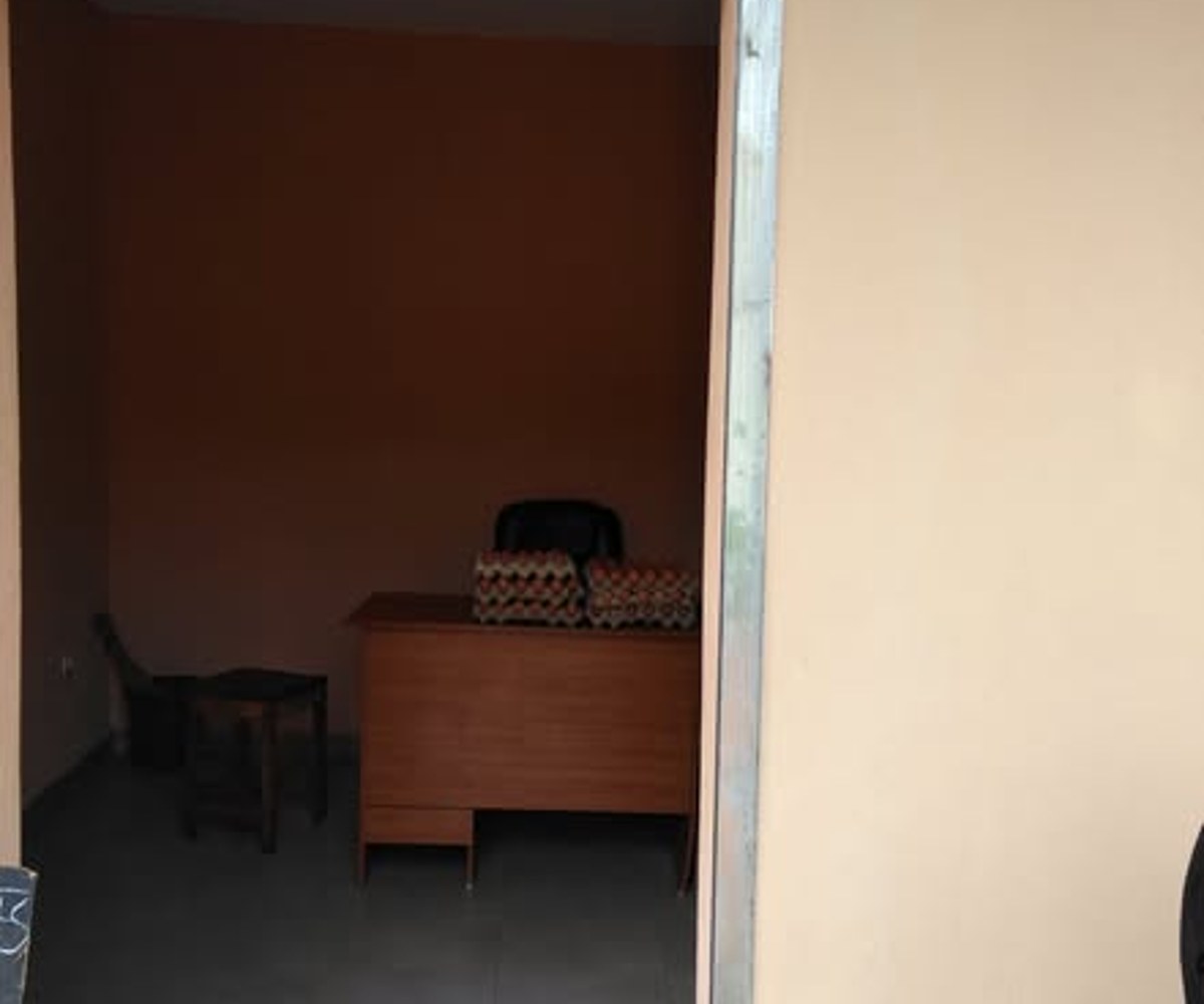 Boutique à louer - Ngousso, Yaoundé