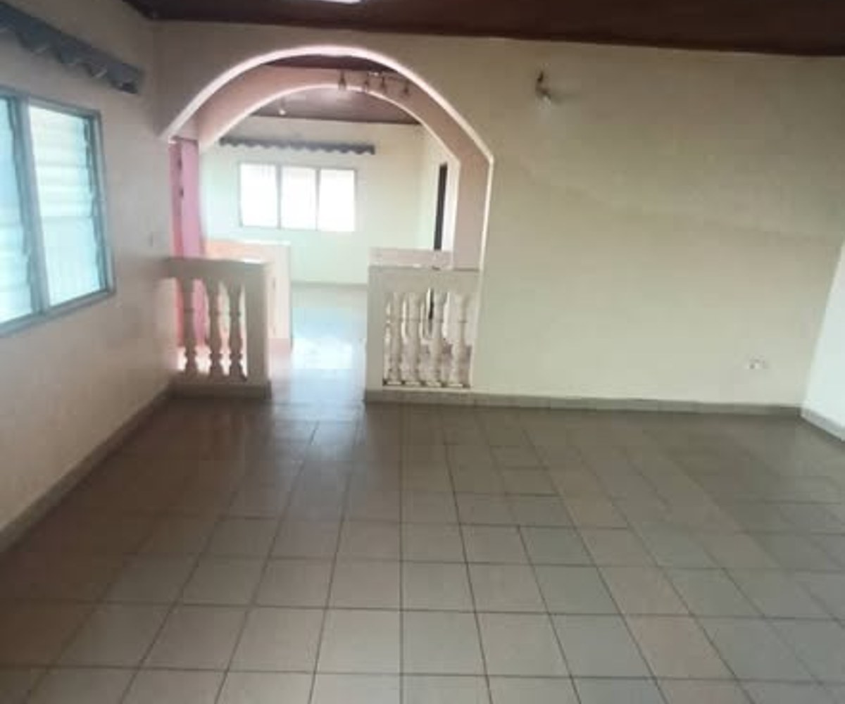 Appartement 3 chambres à louer - Oyom Abang