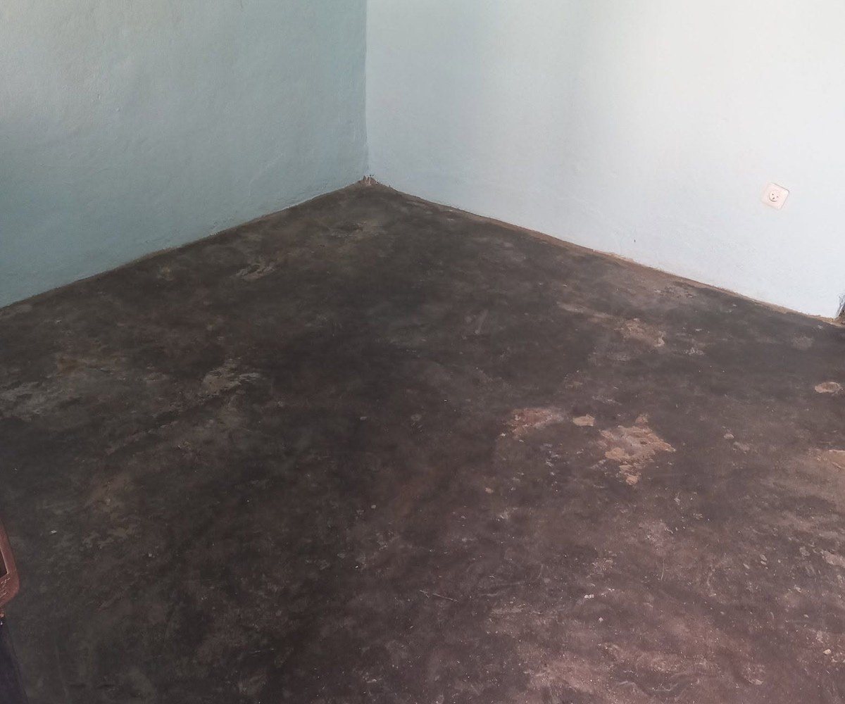 Studio à louer - PK8, Douala