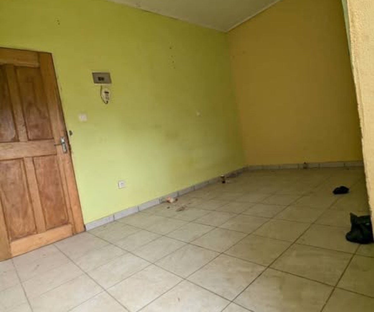 Chambre à louer à PK 14, Douala
