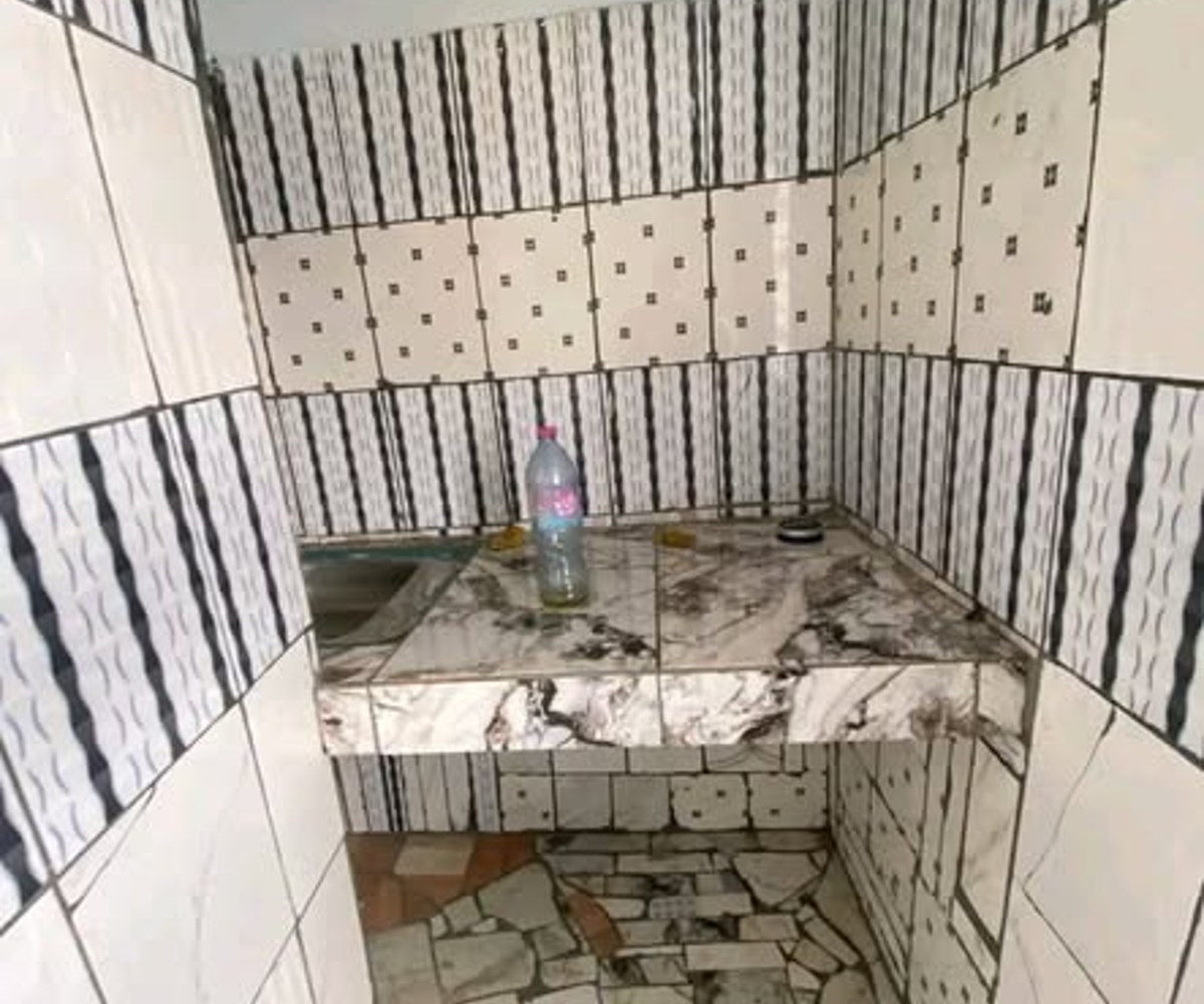 Chambre moderne à louer à Ange Raphaël, Douala