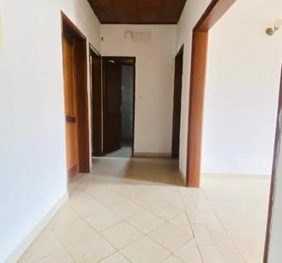 Appartement moderne à louer - Acacias, Yaoundé