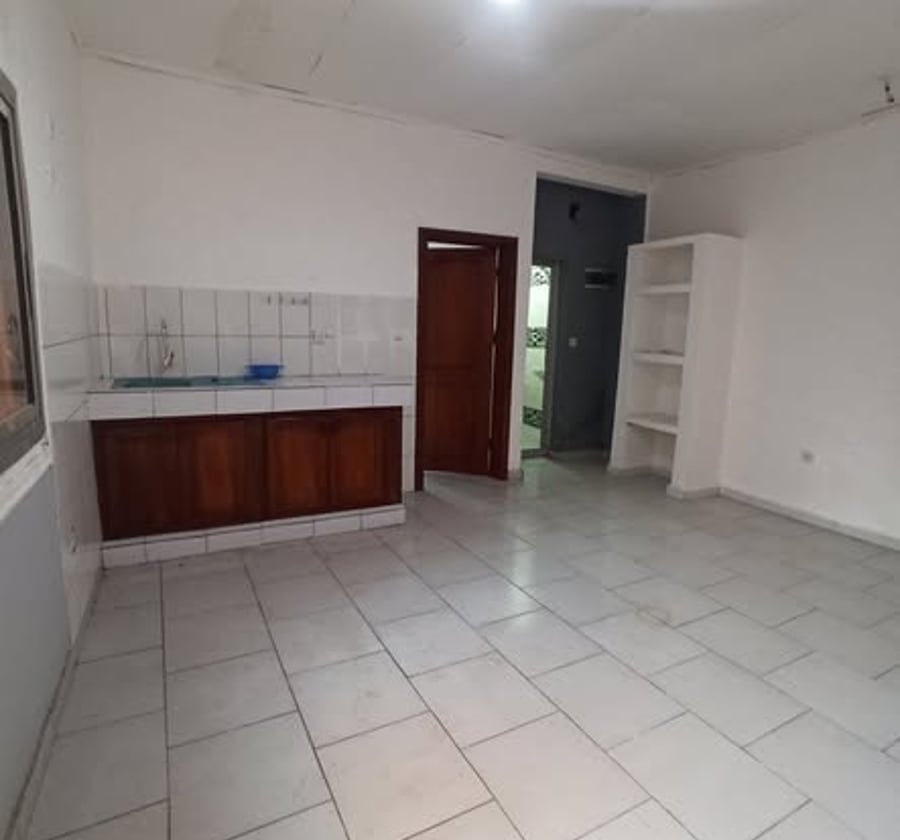 Studio moderne à Fougerole