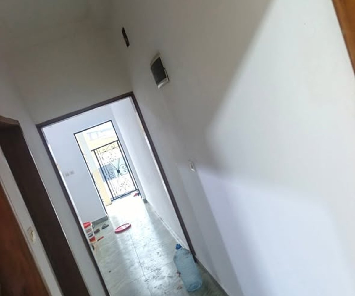 Studio moderne à louer - Ndokoti