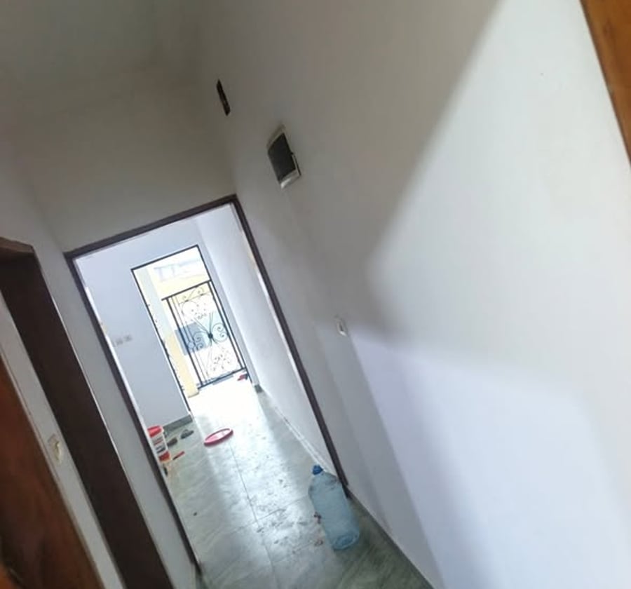Studio moderne à louer - Ndokoti