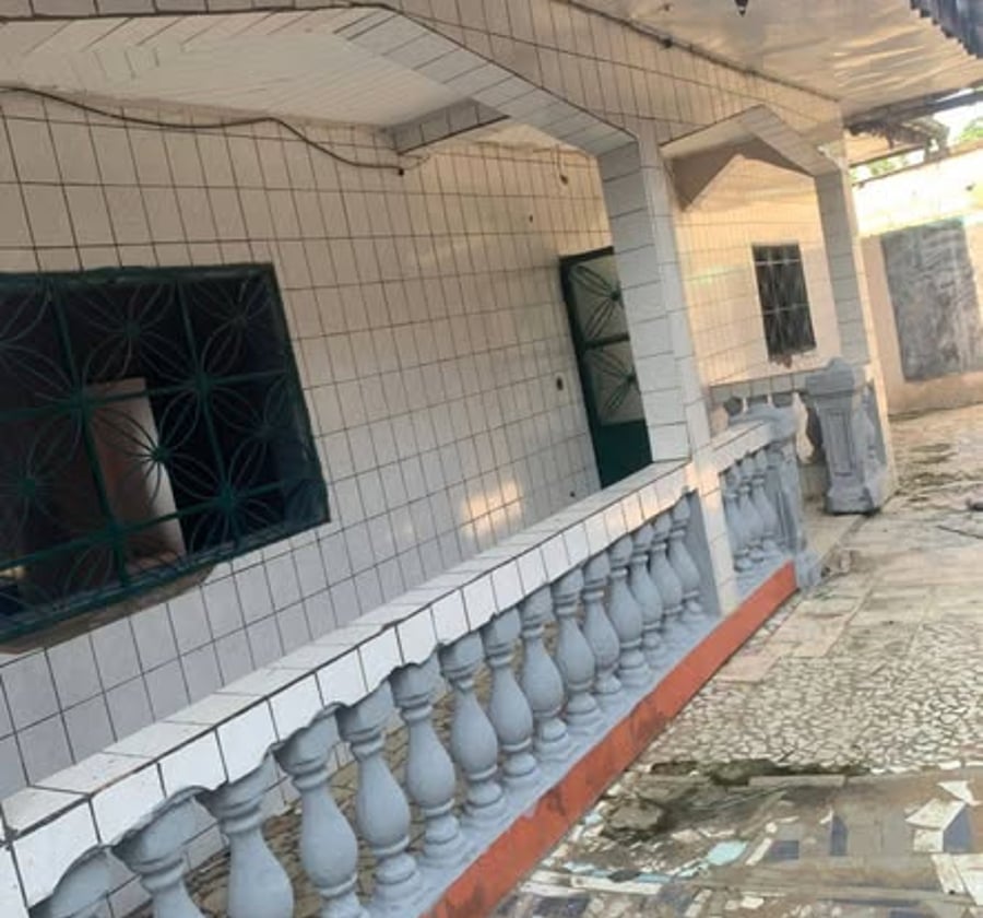 Villa moderne à Ndogbassi - 3 chambres 2 douches