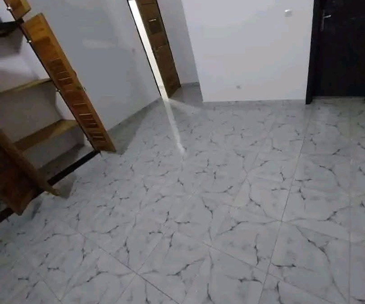 Appartement moderne à louer à Ekie