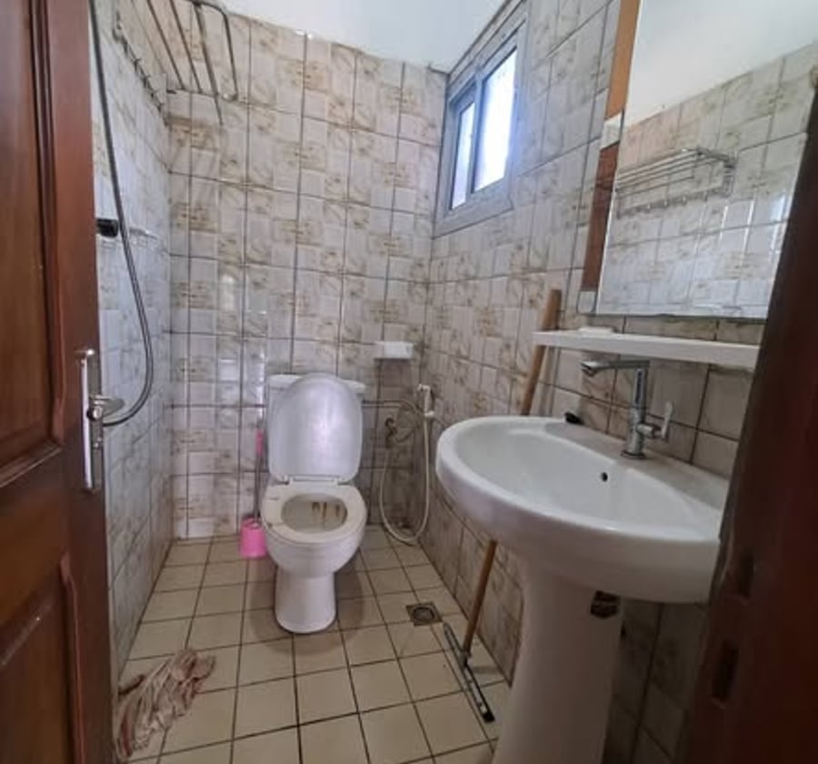 Studio moderne à Nkolfoulou