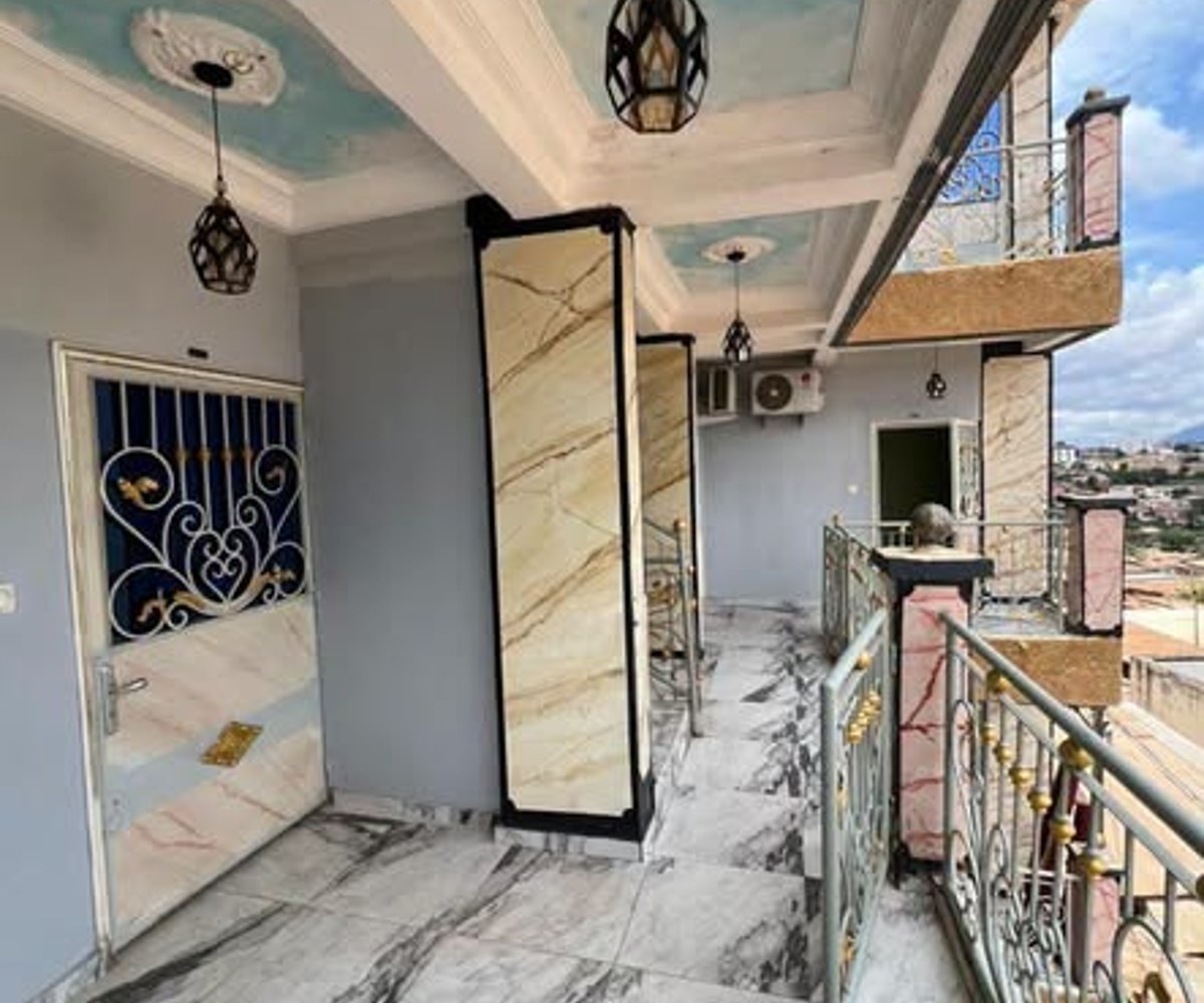Studio moderne VIP à louer - Manguier, Yaoundé