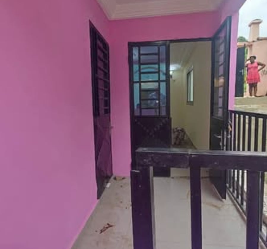 Appartement moderne à louer Logbaba jardin