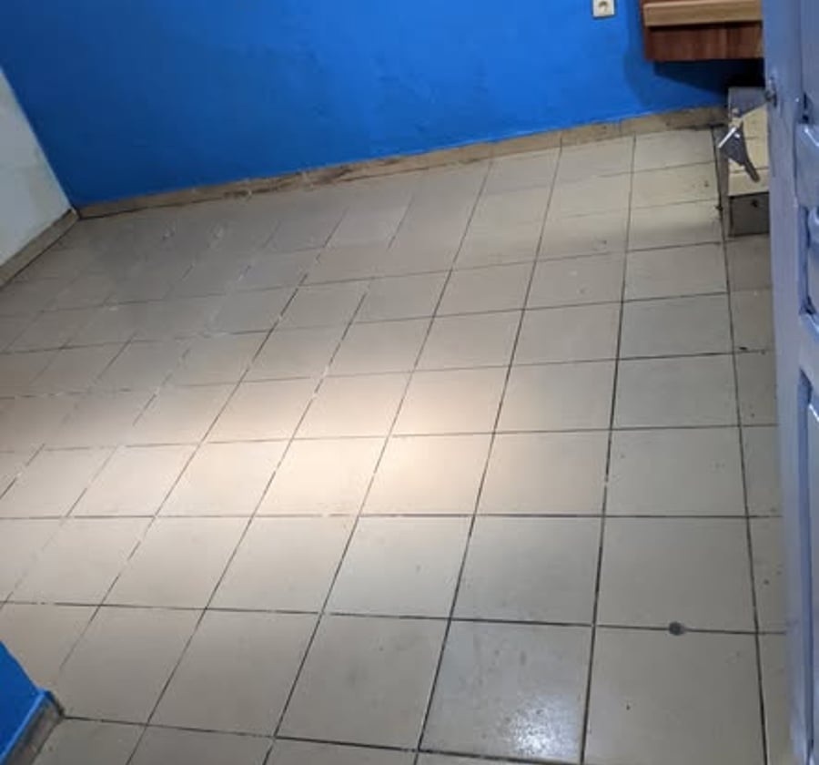 VASTE STUDIO MODERNE BIEN PROPRE