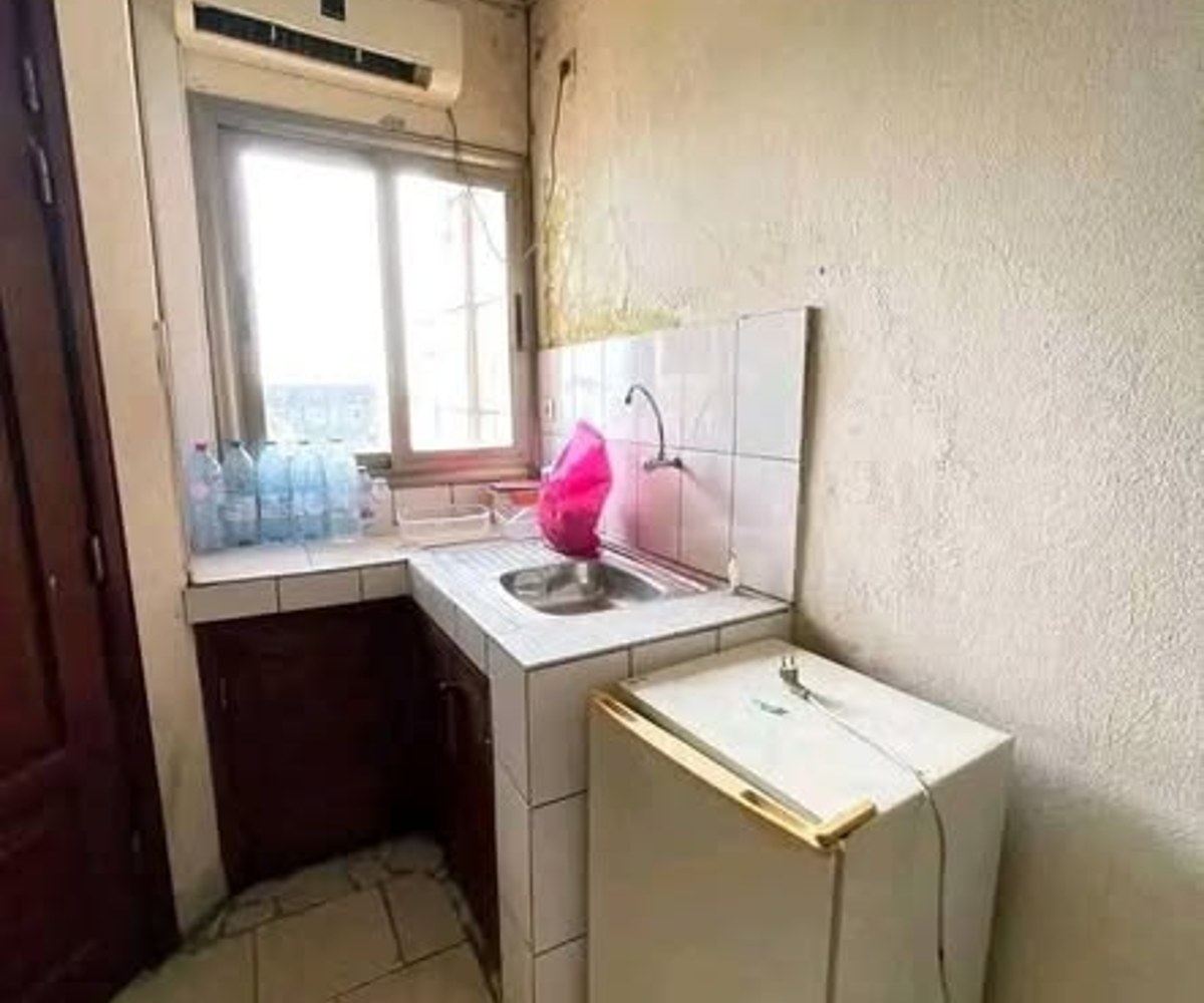 Chambre moderne à louer - Ange Raphaël, Douala