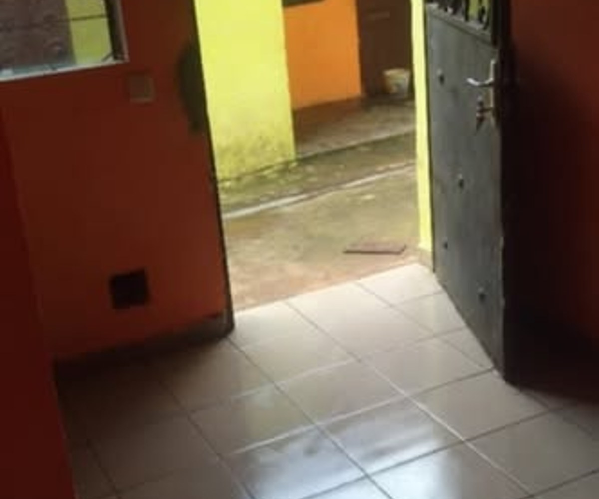 Vaste chambre à louer à Simbock