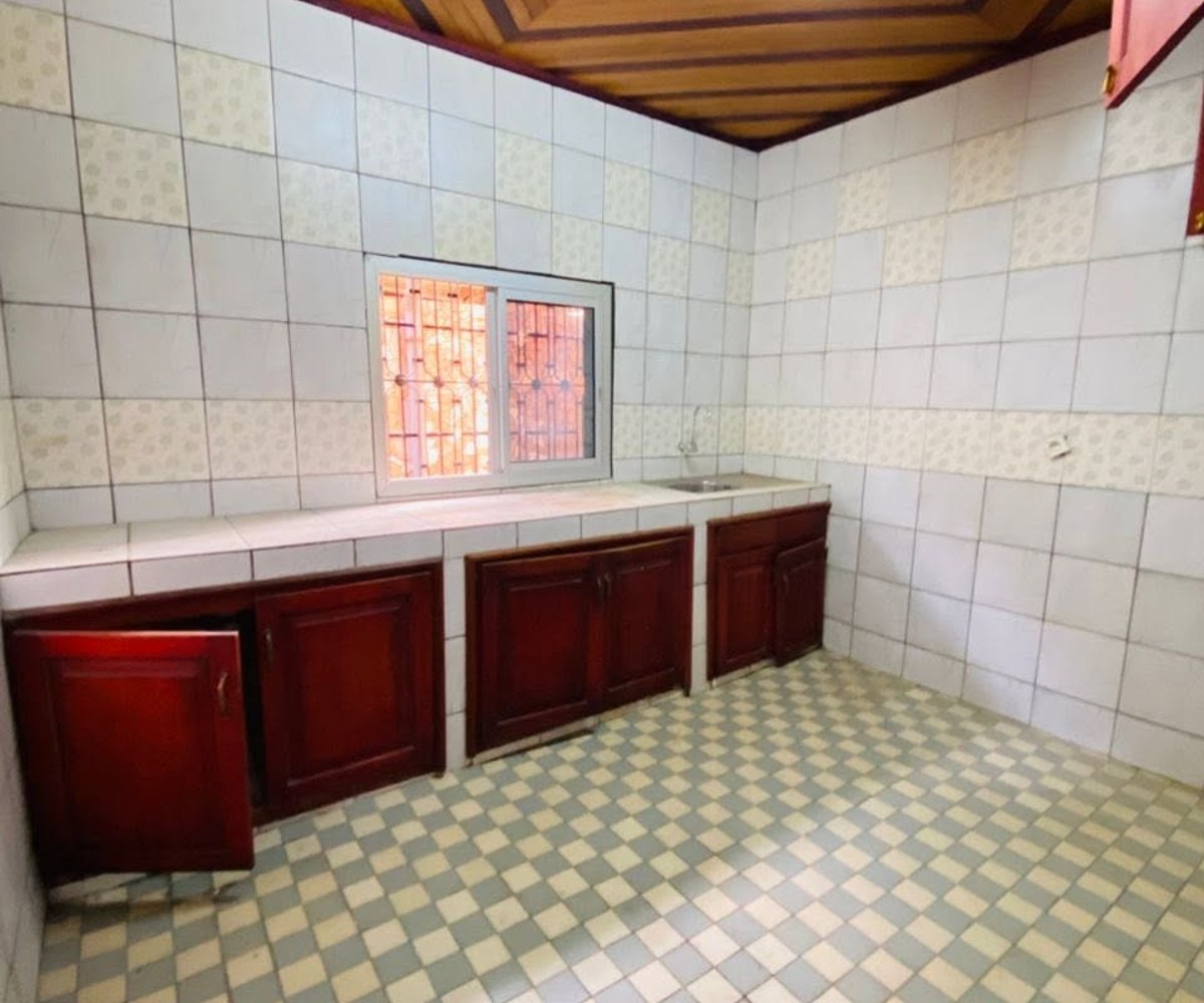 Appartement 3 chambres Logbessou