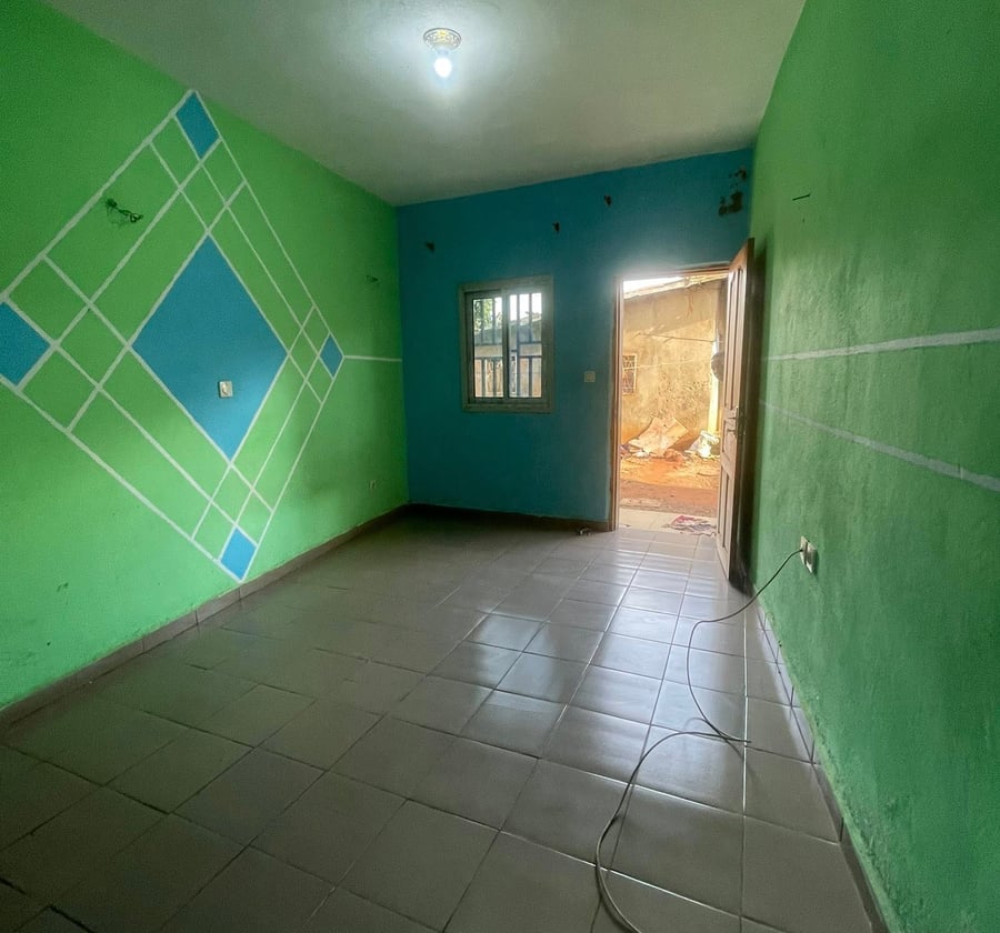 Chambre moderne à TKC
