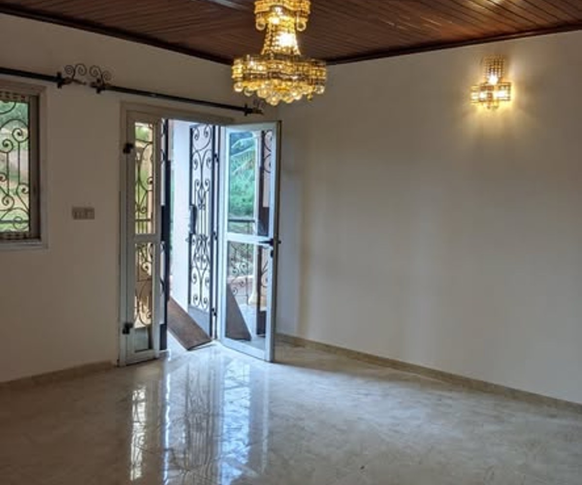 Appartement Haut Standing F3 - Awaé Escalier