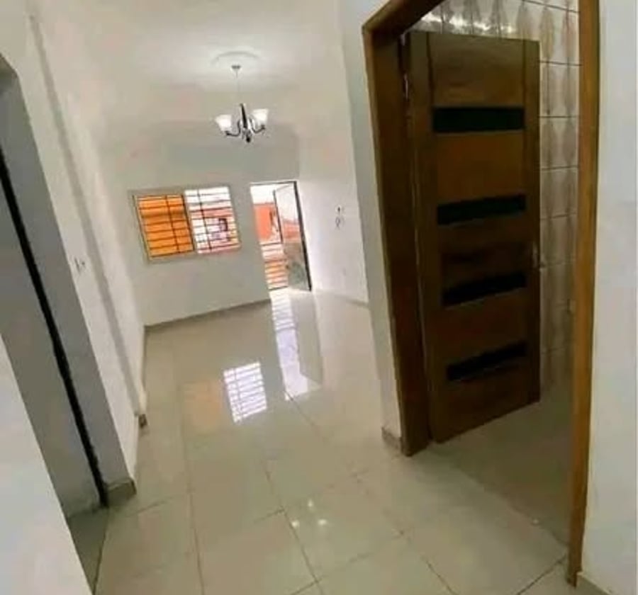 Studio moderne à Beedi – 70 000 XAF/mois