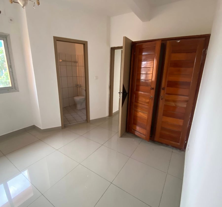 Appartement moderne à Bastos - 2 chambres