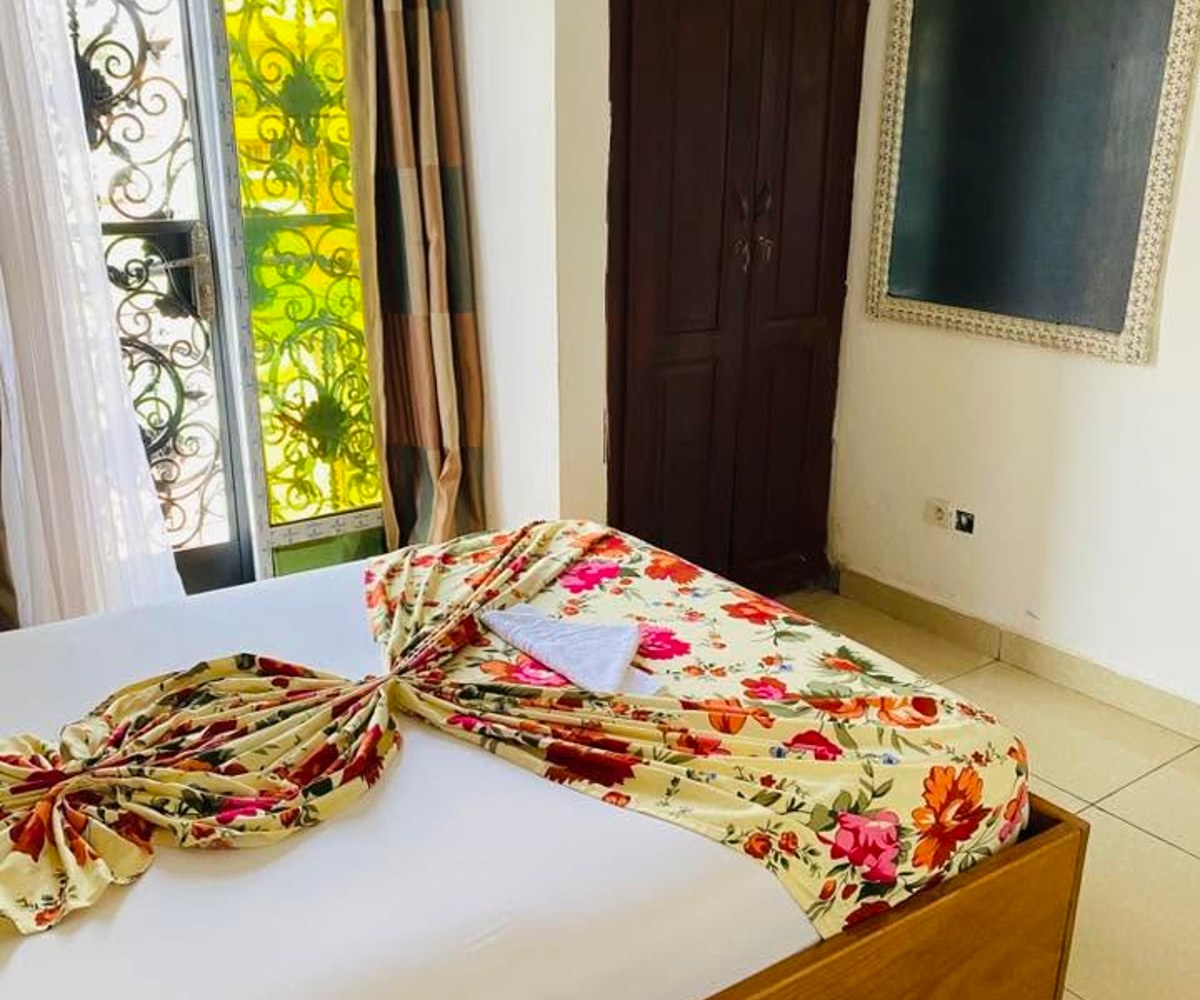 APPARTEMENT MEUBLÉ -YAOUNDÉ(ODZA BORNE 10)