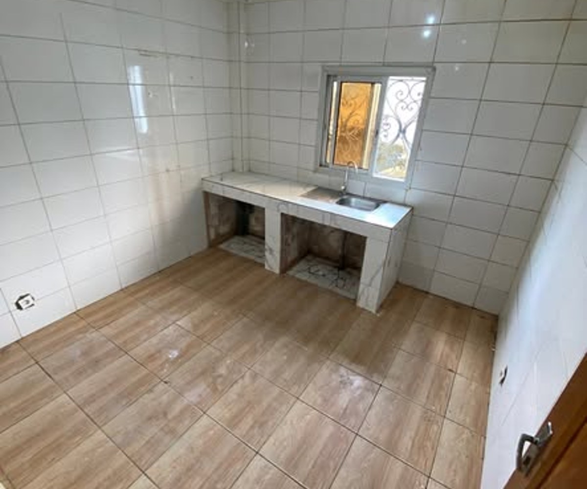 Appartement moderne à Japoma Petit Château