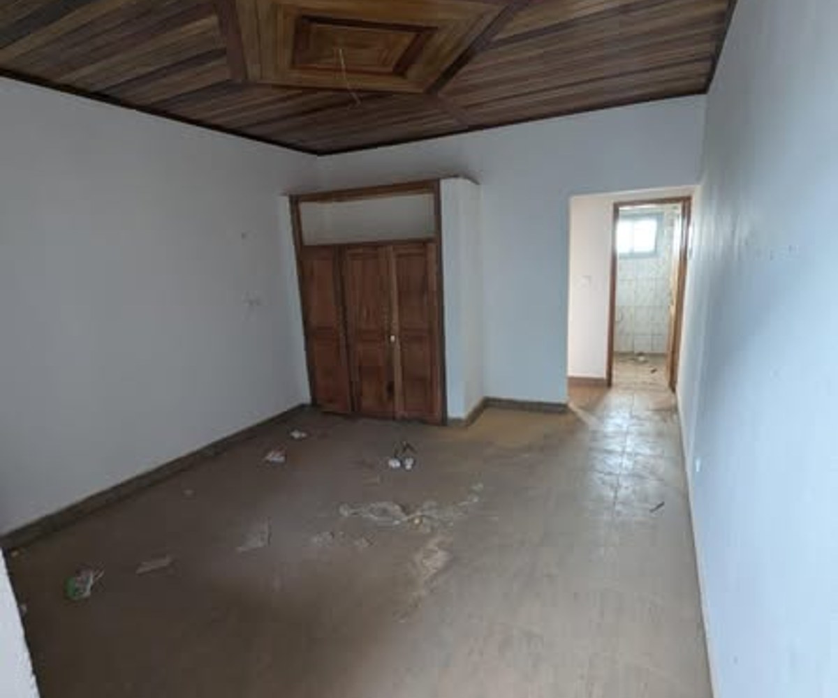 Chambre à louer - Nkolfoulou, Yaoundé