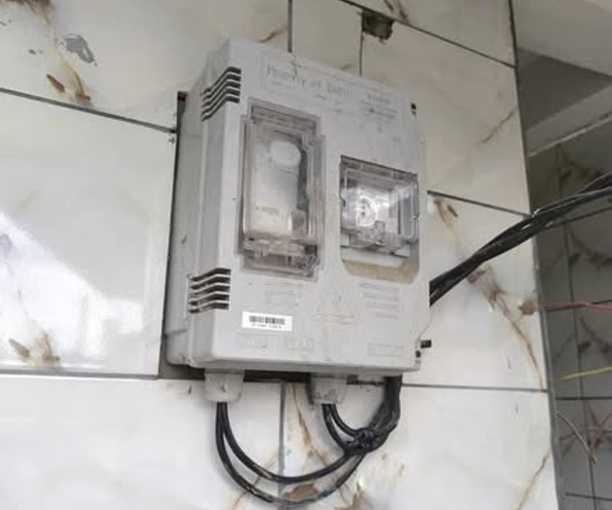 Studio moderne à PK10 Saker, Douala - 60 000 XAF/mois