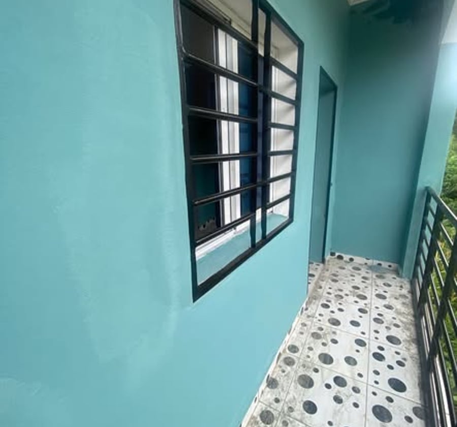 Studio moderne à louer à PK 14