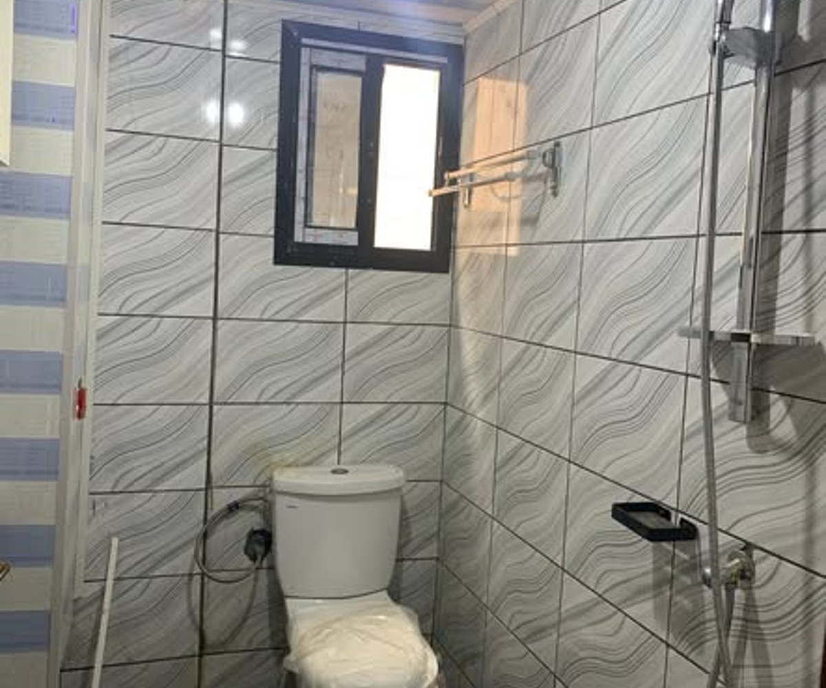 Studio moderne à louer - Makepe, Douala