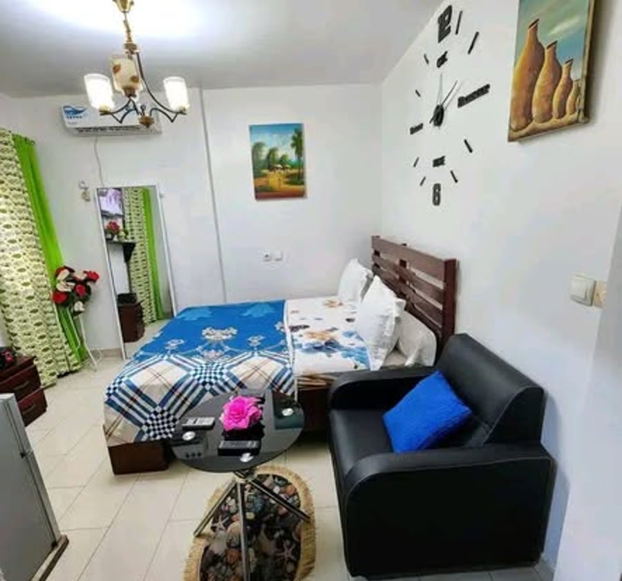 Chambre meublée à Biyem-Assi, Carrefour Scalom