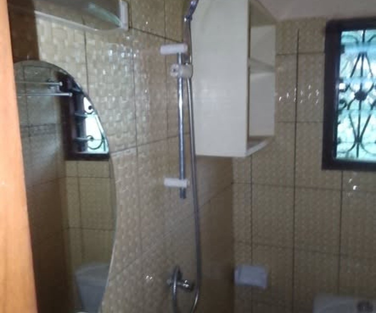 Chambre moderne bon standing - Logbessou, Douala