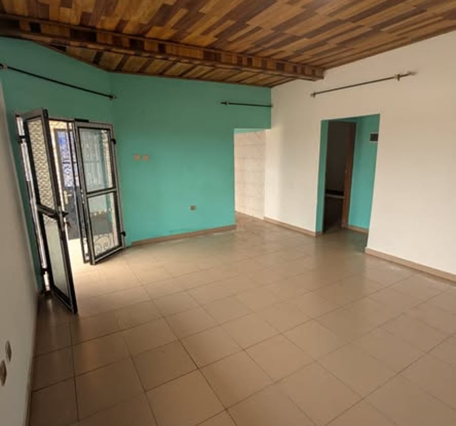Appartement moderne à PK10 à 200m de la route