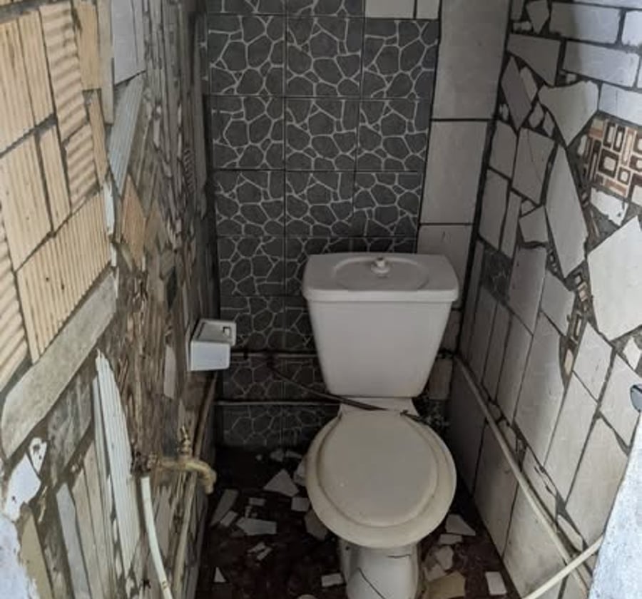 Vaste chambre moderne à louer à Damas