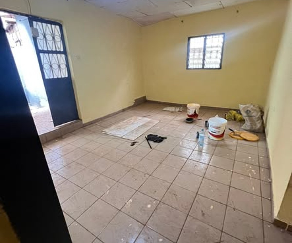 Appartement 2 chambres à louer à Biyem-Assi