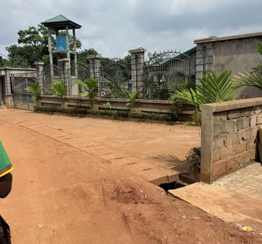 Terrain titré plat à vendre – Emana, Yaoundé