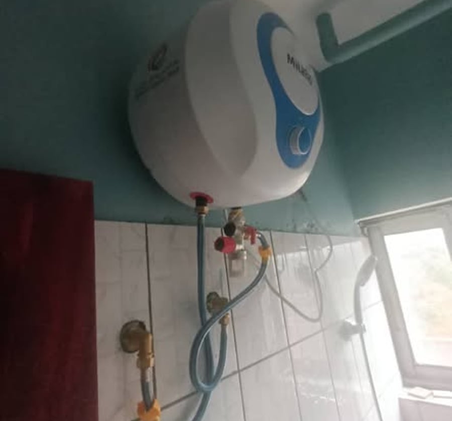 Mignon studio moderne à louer à Nkolbisson Carrefour
